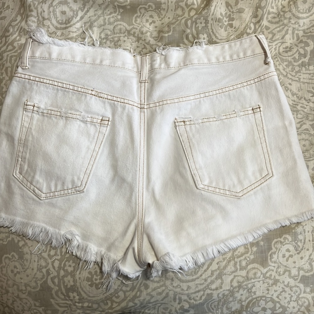 White Distressed Ripped Shorts - Picture 2 of 3